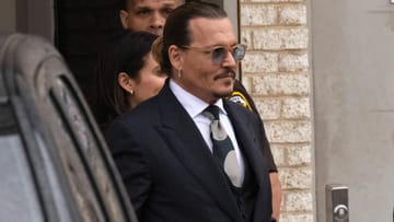 Johnny Depp: Her foran tinghuset i Fairfax, Virginia 26. april 2022.