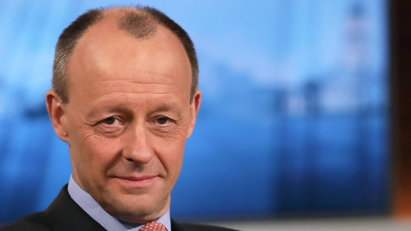 Friedrich Merz in einer Talkshow (Archivbild): Der CDU-Chef attackierte den SPD-Vorsitzenden Lars Klingbeil wegen Geheiminformationen.