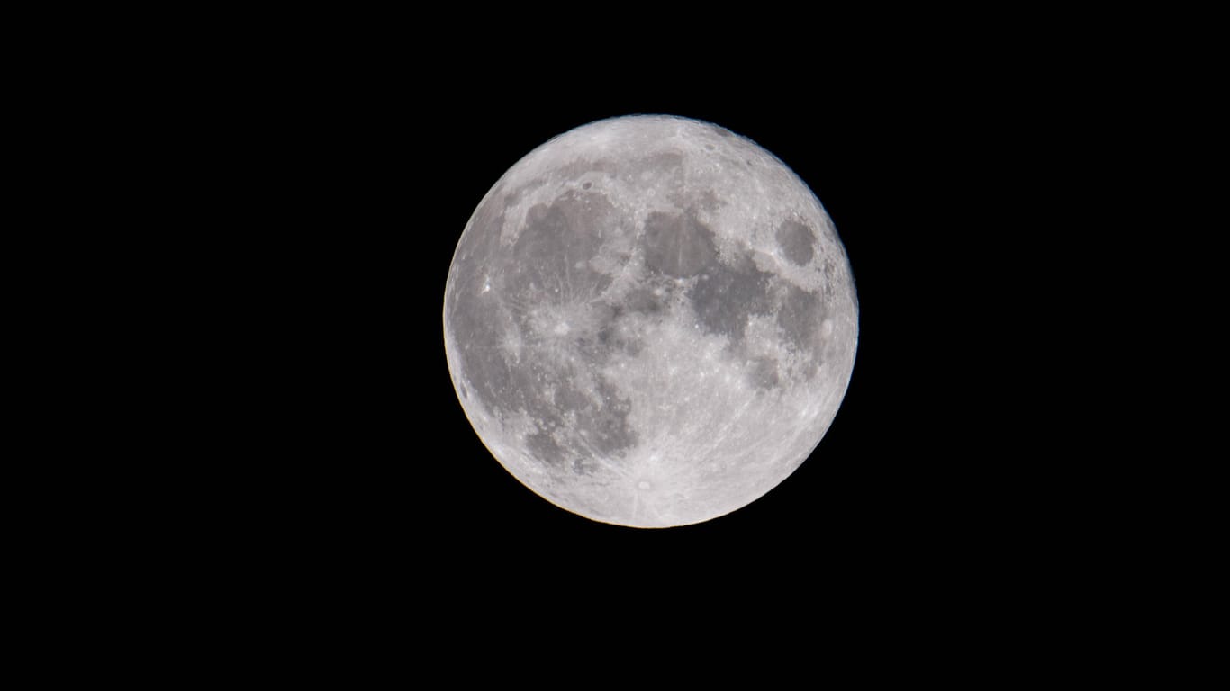 Der Mond: Kanada will das Strafrecht auch auf Taten auf dem Erdtrabanten ausweiten.