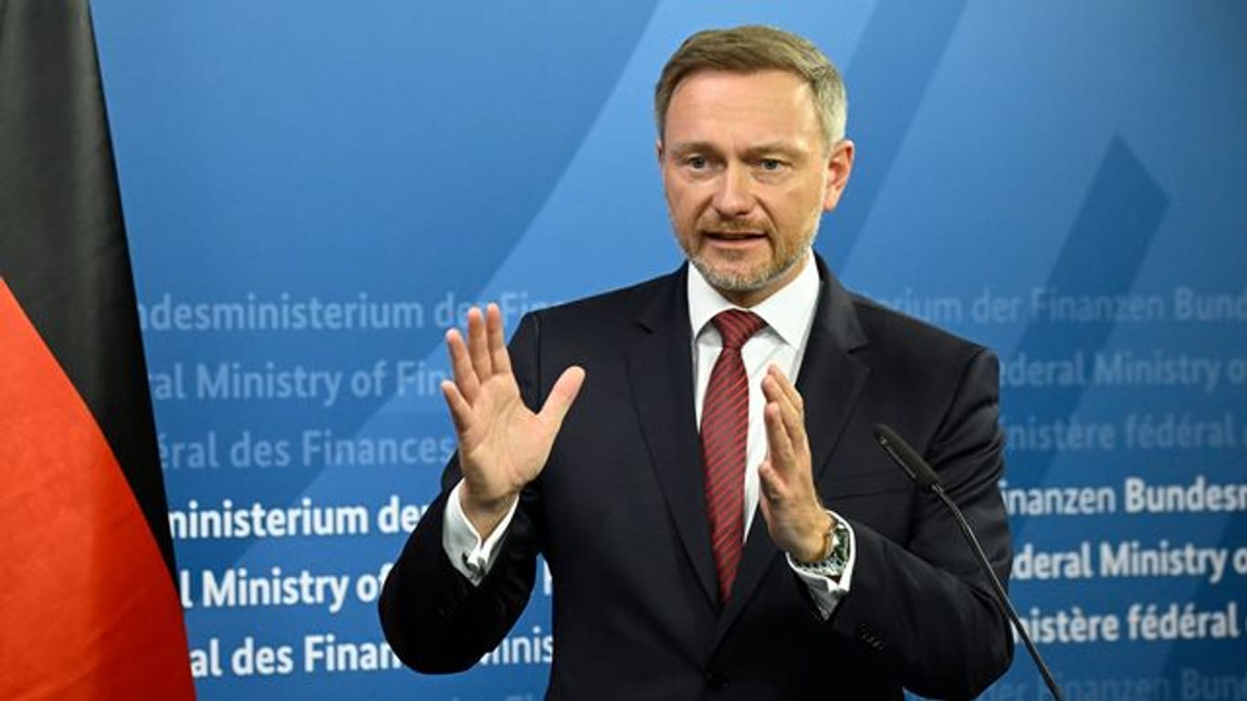 Bundesfinanzminister Christian Lindner will "die kalte Progression bekämpfen".