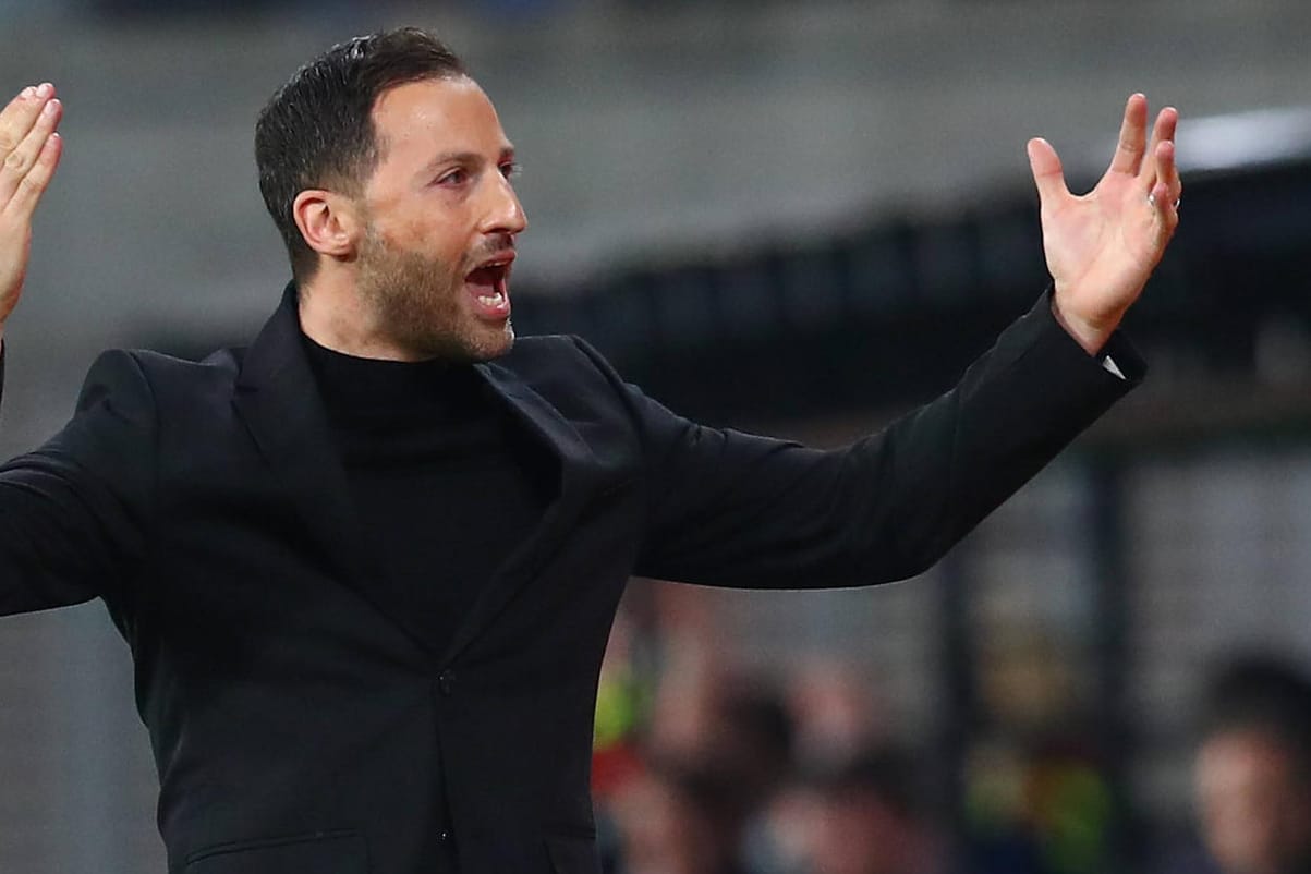 Domenico Tedesco: Der Leipziger Trainer hat schon bessere Atmosphären erlebt.