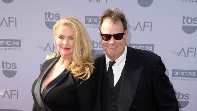 Der kanadische Schauspieler Dan Aykroyd und seine Frau Donna Dixon wollen zukünftig getrennte Wege gehen.