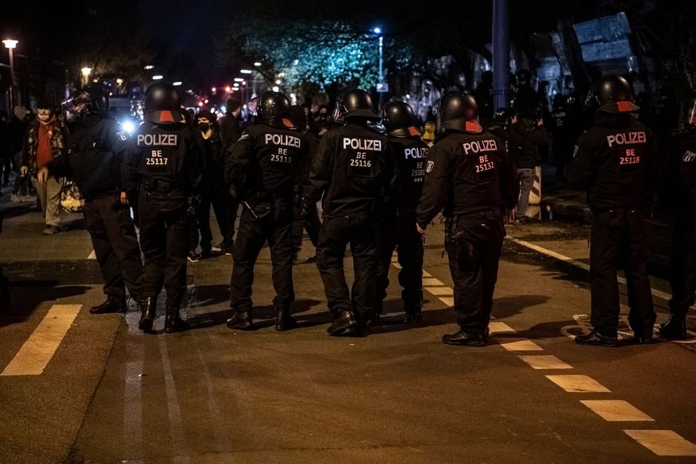 Nach «Köpi»-Räumung wieder Aktivisten auf Areal