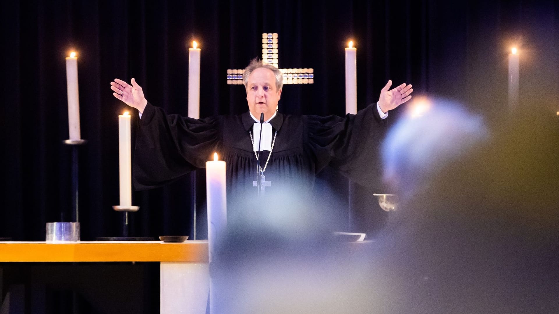 Oster-Gottesdienst in der Kaiser-Wilhelm-Gedächtnis-Kirche