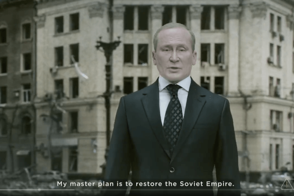 Wladimir Putin: Das Gesicht des Präsidenten ist von einer KI in ein Video eingesetzt worden.