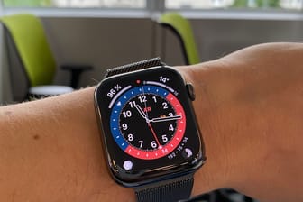 Apple Watch Series 6: Im Test machte die Uhr einen sehr guten Eindruck. Einige Modelle scheinen nun aber Probleme zu bekommen.