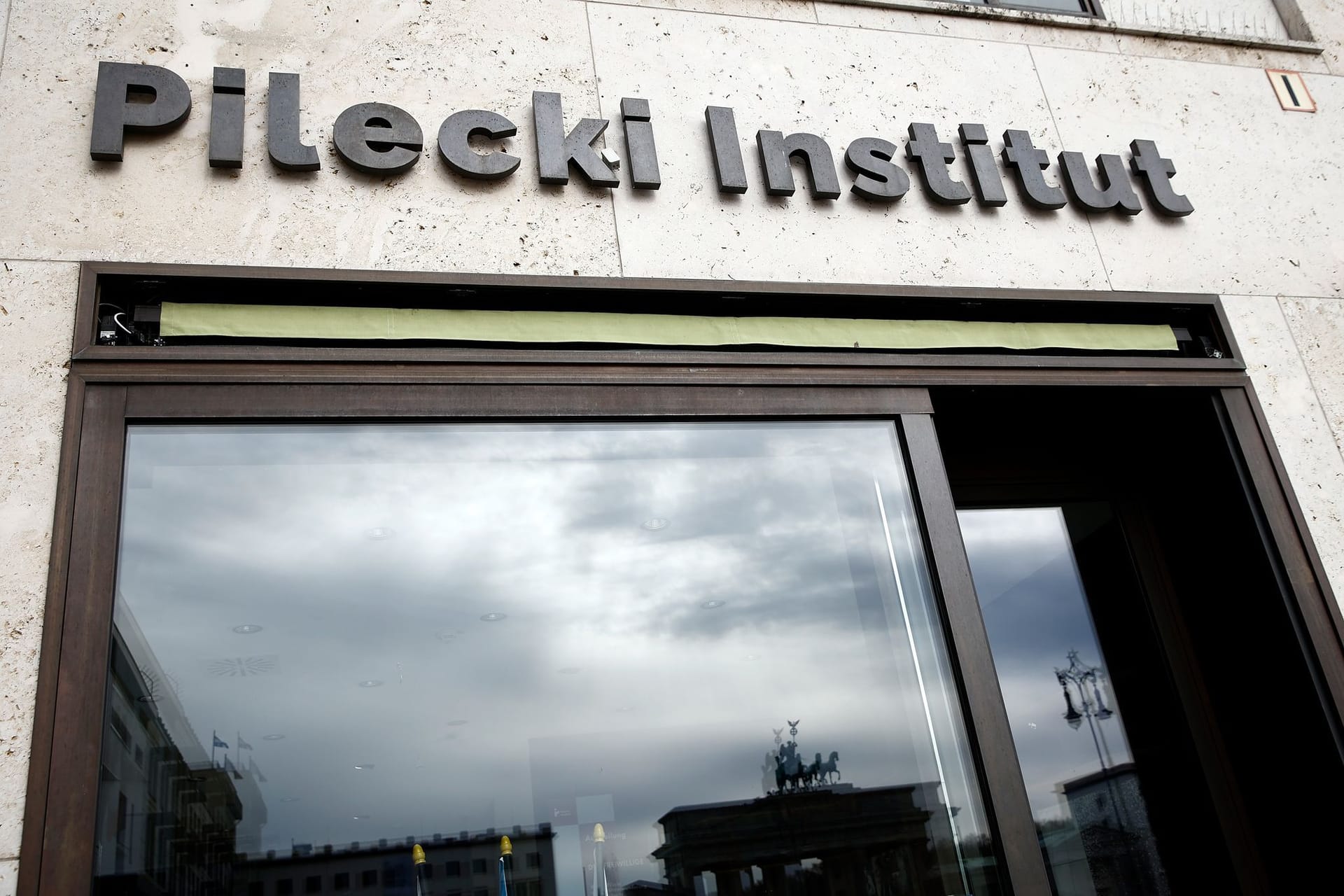 Forschungseinrichtung Pilecki-Institut