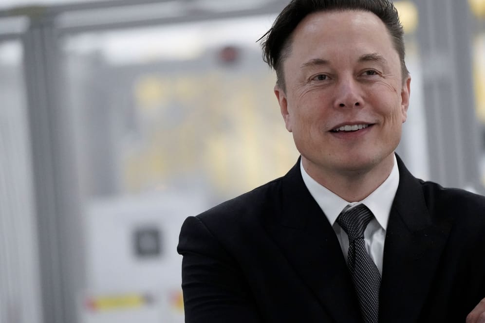 Tesla-Gründer Elon Musk: Der Milliardär plant Twitter zu kaufen und von der Börse zu nehmen.