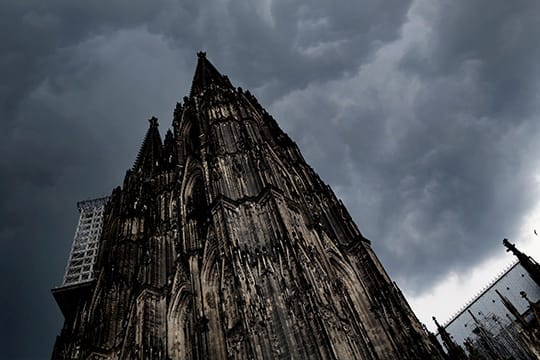 Auch über Köln können sich schwere Gewitter zusammenbrauen.