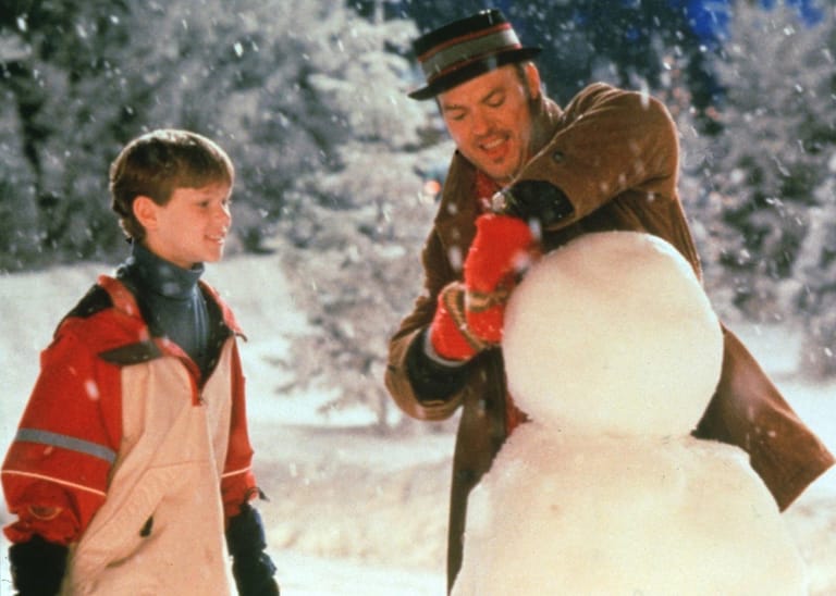 1996 spielten sich Joseph Cross und Michael Keaton mit "Jack Frost" in die Herzen der Zuschauer.