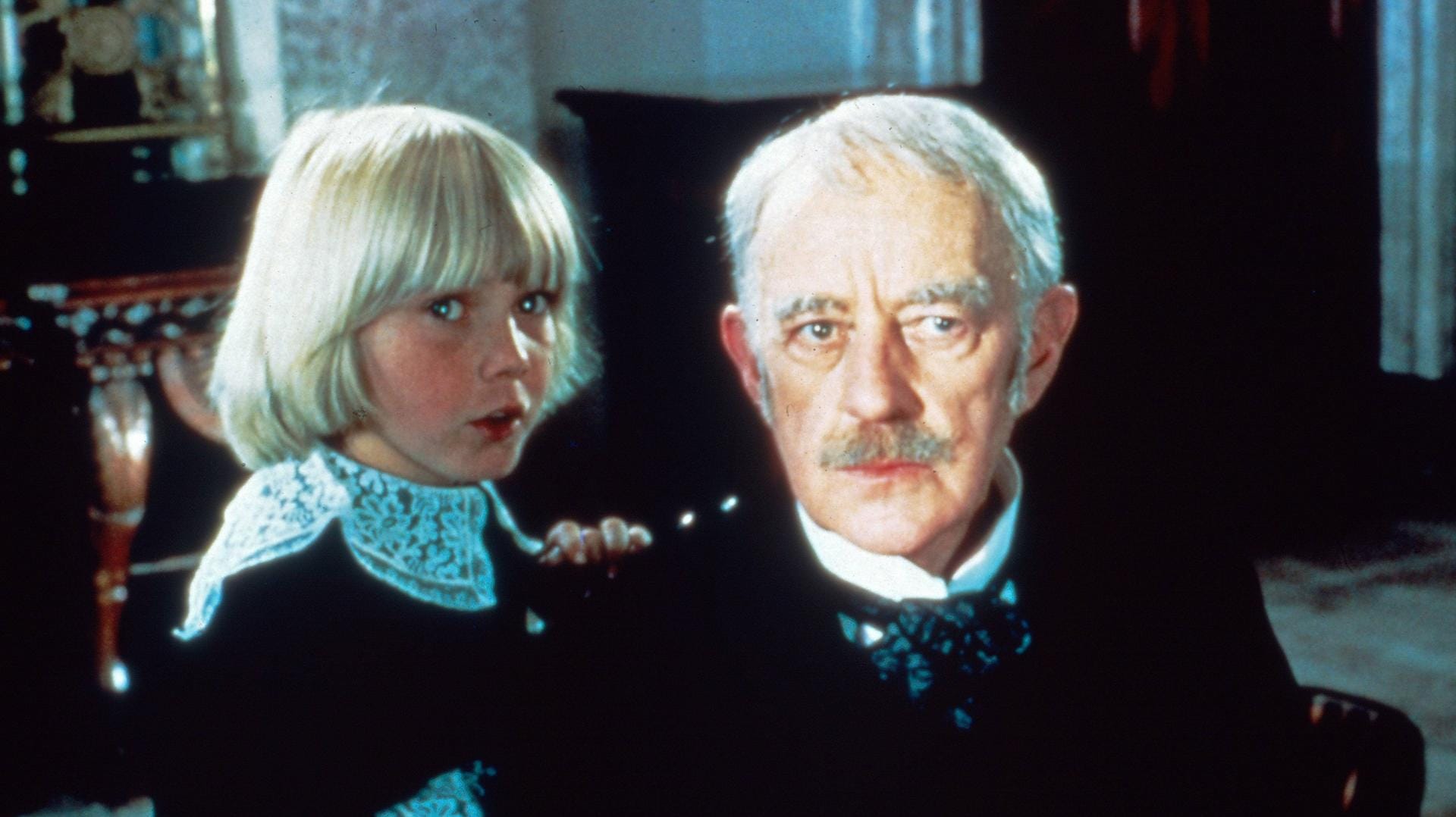 1980 verzauberte Ricky Schroder in "Der kleine Lord" an der Seite von Sir Alec Guinness. Damals war der Schauspieler gerade einmal zehn Jahre alt.