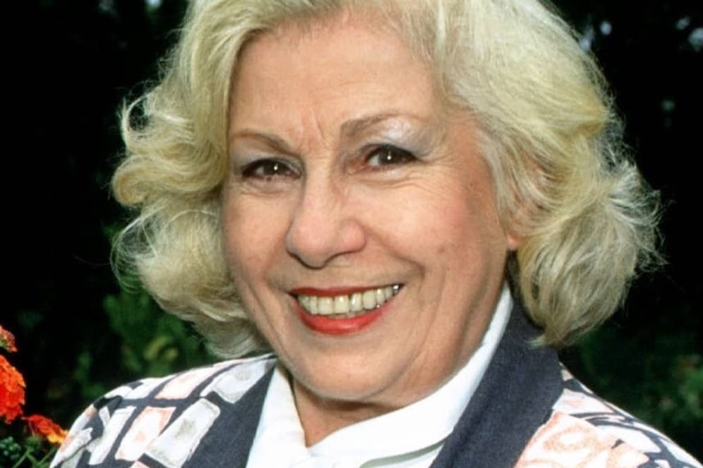 Moderatorin Erika Krause: Von 1968 bis 2003 moderierte sie ihre eigene Ratgebersendung "Du und dein Garten", mit der sie Einschaltquoten von bis zu 30 Prozent erreichte. Den "Fernsehliebling der DDR"-Preis erhielt sie zweimal.