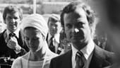 Königin Silvia und König Carl Gustaf während ihrer Hochzeitsfeierlichkeiten im Juni 1976: Gekrönt wurde der Schwede schon drei Jahre zuvor, nach dem Tod seines Großvaters 1973.