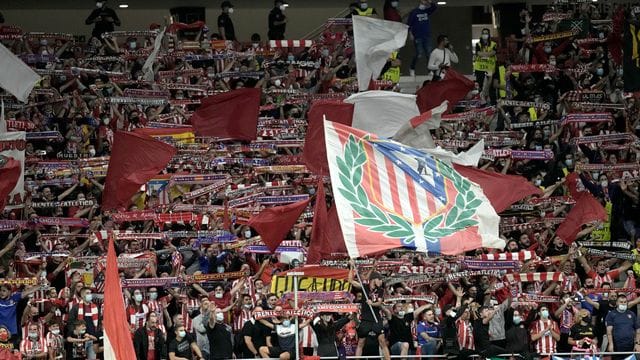 Atlético Madrid muss für das Spiel gegen Manchester City zwei Stadion-Sektionen sperren.