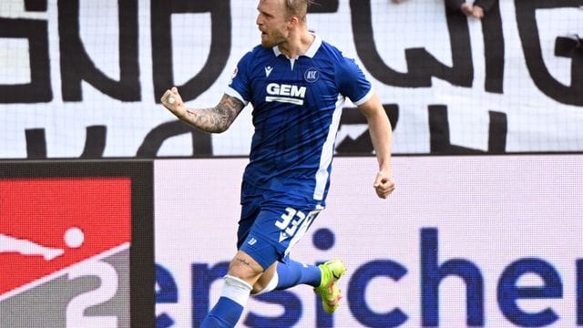 KSC-Torjäger Philipp Hofmann steht wohl vor einem Wechsel nach Bochum.