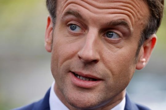 Frankreich steht nach der ersten Runde der Präsidentschaftswahl vor einer richtungsweisenden Entscheidung.