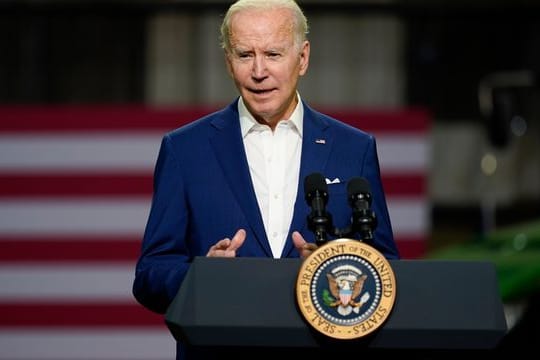 US-Präsident Joe Biden spricht im Zusammenhang mit dem Krieg in der Ukraine von "Völkermord".