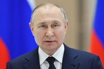 Russlands Präsident Wladimir Putin hält einen Export von Öl und Gas auch in andere Länder für möglich.