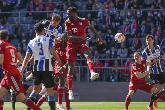 Bielefelds Manuel Prietl (4.