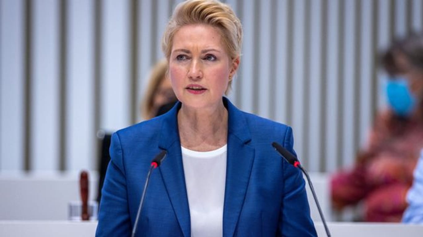 Ministerpräsidentin Manuela Schwesig (SPD) im Landtag von Mecklenburg-Vorpommern.