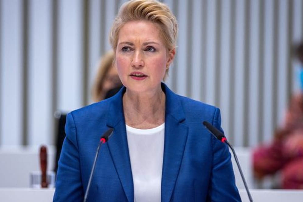 Ministerpräsidentin Manuela Schwesig (SPD) im Landtag von Mecklenburg-Vorpommern.