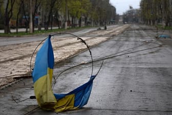 Ist Mariupol bereits von Russland eingenommen oder regt sich noch ukrainischer Widerstand?.
