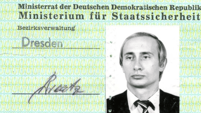 Stasi-Hausausweis von Wladimir Putin: Als KGB-Offizier war er in Dresden stationiert.