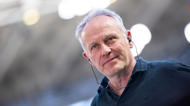 Sieht den kommenden Gegner Gladbach mit "Wut im Bauch": Freiburgs Trainer Christian Streich. Sieht den kommenden Gegner Gladbach mit "Wut im Bauch": Freiburgs Trainer Christian Streich.