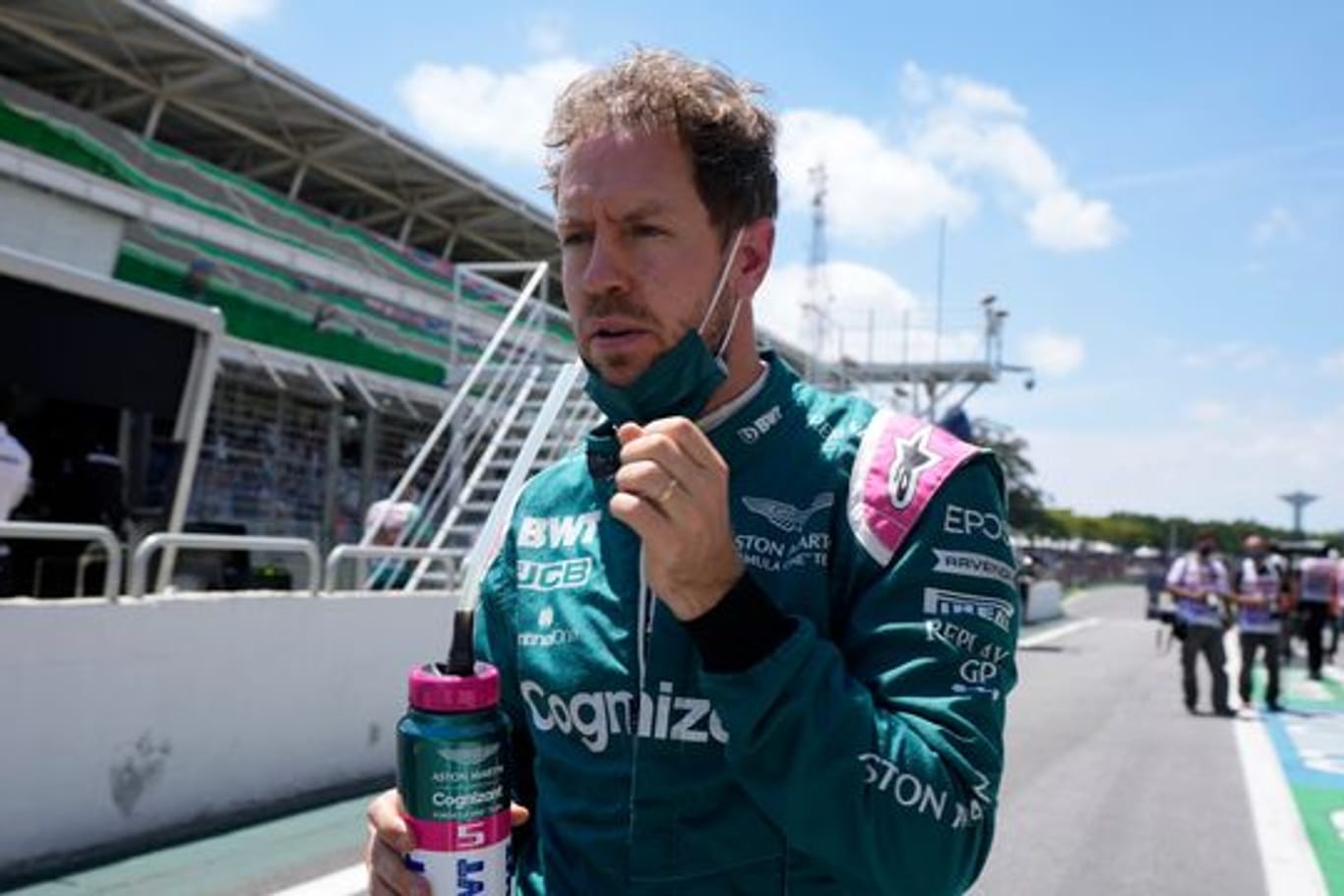 Formel-1-Pilot Sebastian Vettel wartet seit September 2019 auf seinen nächsten Sieg.