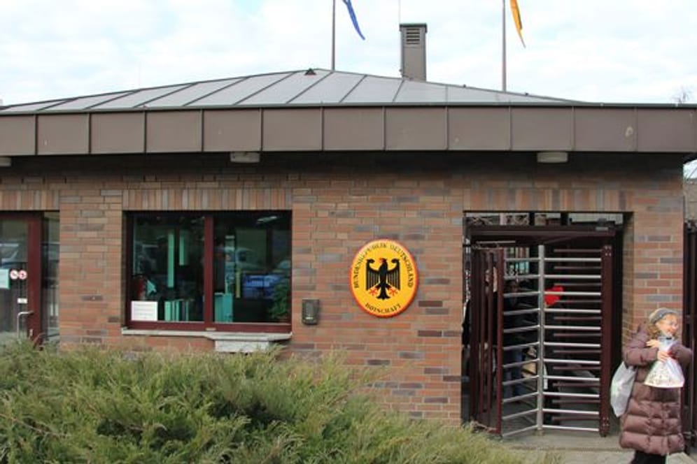 Eingang zur deutschen Botschaft in Moskau.