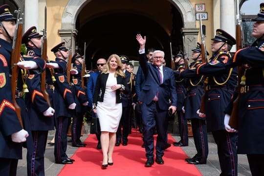 Bundespräsident Frank-Walter Steinmeier und die slowakische Präsidentin Zuzana Caputova in Kosice.