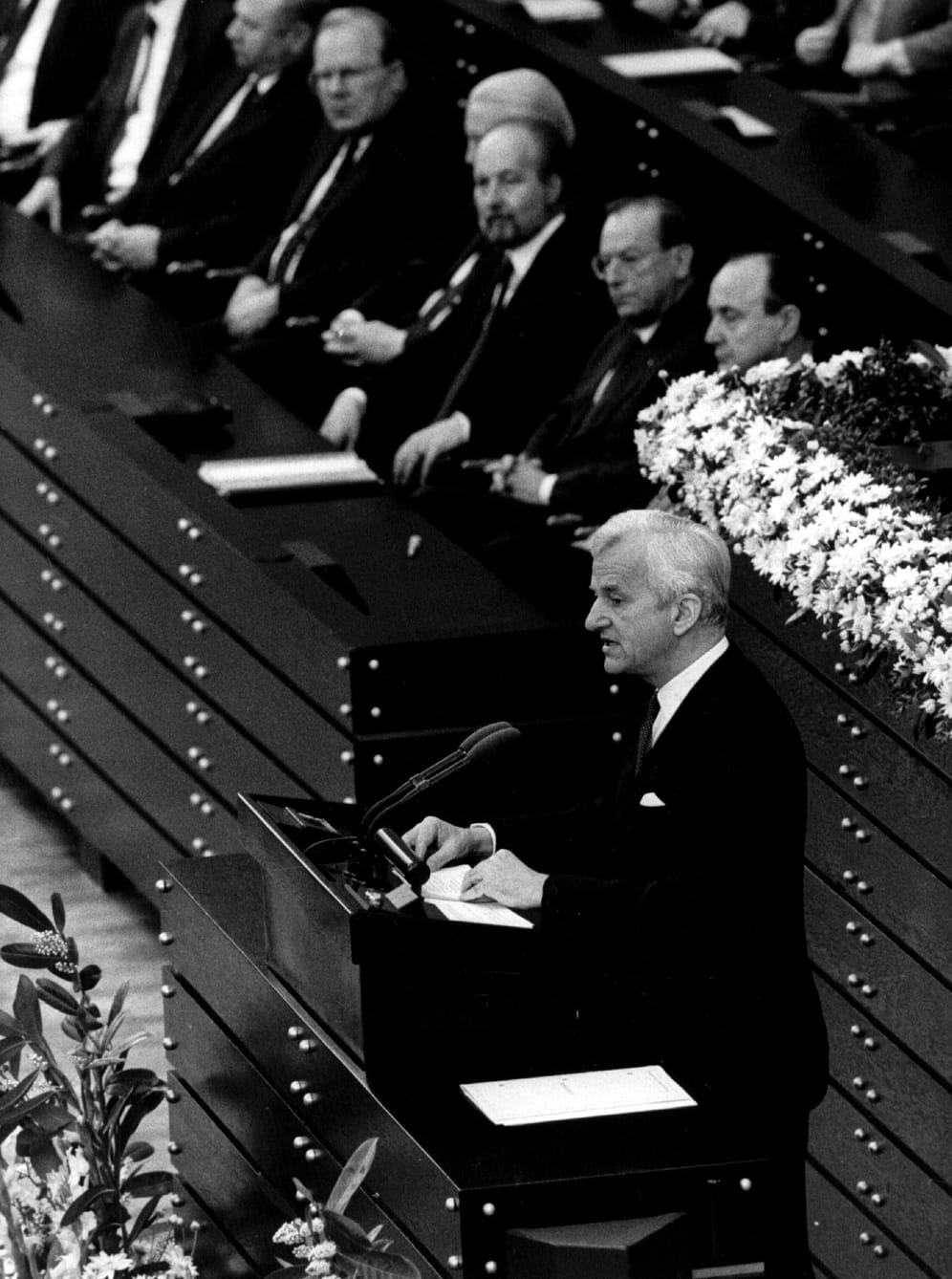 08.05.1985: Die legendärste Rede eines Bundespräsidenten