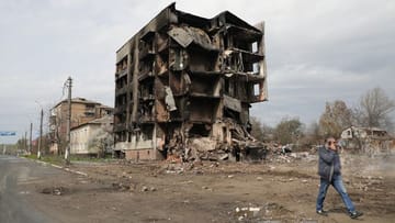 Only the ruins of a block of flats remain in Borodyanka.
