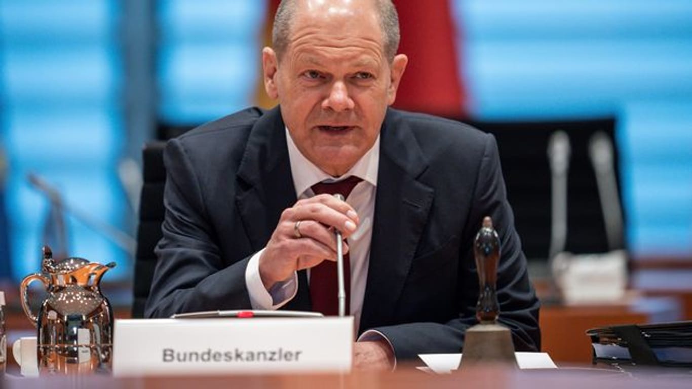 Selbst die Wähler der Ampel-Koalition zeigen sich unzufrieden mit der Führungsstärke und Kommunikation von Kanzler Olaf Scholz.