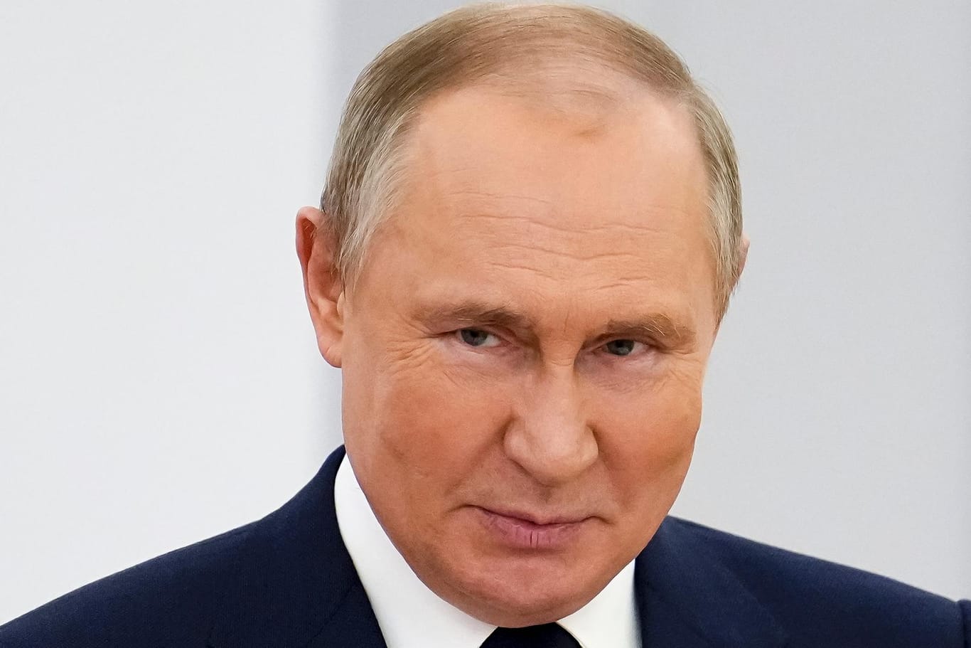 Wladimir Putin: Der Präsident von Russland soll eine Affäre mit einer russischen Olympiasiegerin haben.