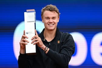 Holger Rune holte sich in München seinen ersten Titel auf der ATP-Tour.