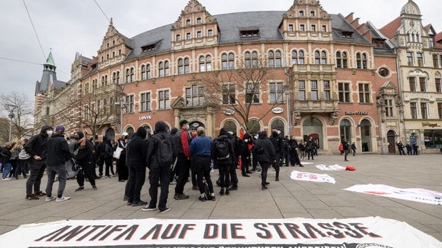 1. Mai - Gewerkschaftskundgebung - Erfurt