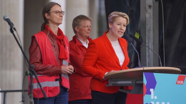 1. Mai - Gewerkschaftskundgebung - Berlin