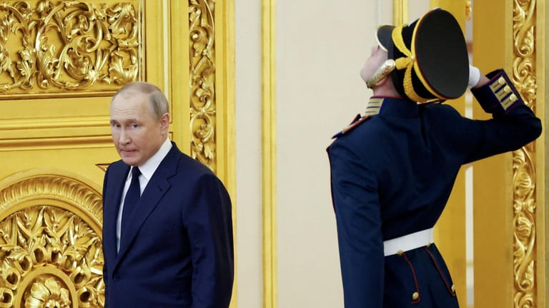 Wladimir Putin absolviert wieder Propagandatermine im Kreml.