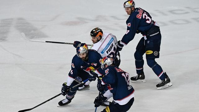 EHC Red Bull München - Eisbären Berlin EHC Red Bull München - Eisbären Berlin