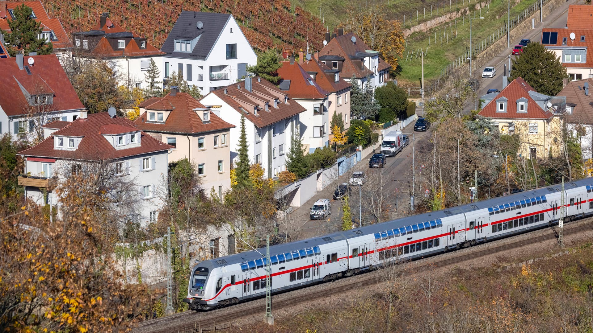 Gäubahn in Stuttgart (Archivbild): Der Lenkungskreis von Stuttgart 21 berät über ein umstrittenes Vorhaben mit der Gäubahn-Strecke.