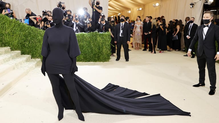 Kim Kardashian: Die Influencerin nahm vergangenes Jahr mit ihrem Ex Kanye West an der Met Gala teil.