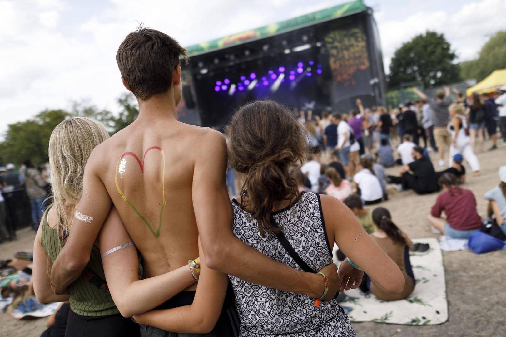 Festivalbesucher auf dem Summerjam am Fühlinger See: Nach zwei Jahren Corona-Pause startet in Köln die Festival-Saison.