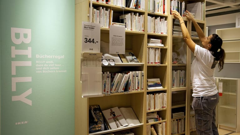 Bücherregal: Ikea hat nach eigenen Angaben seit 1999 bis heute 80.000.000 Billy-Regale verkauft.