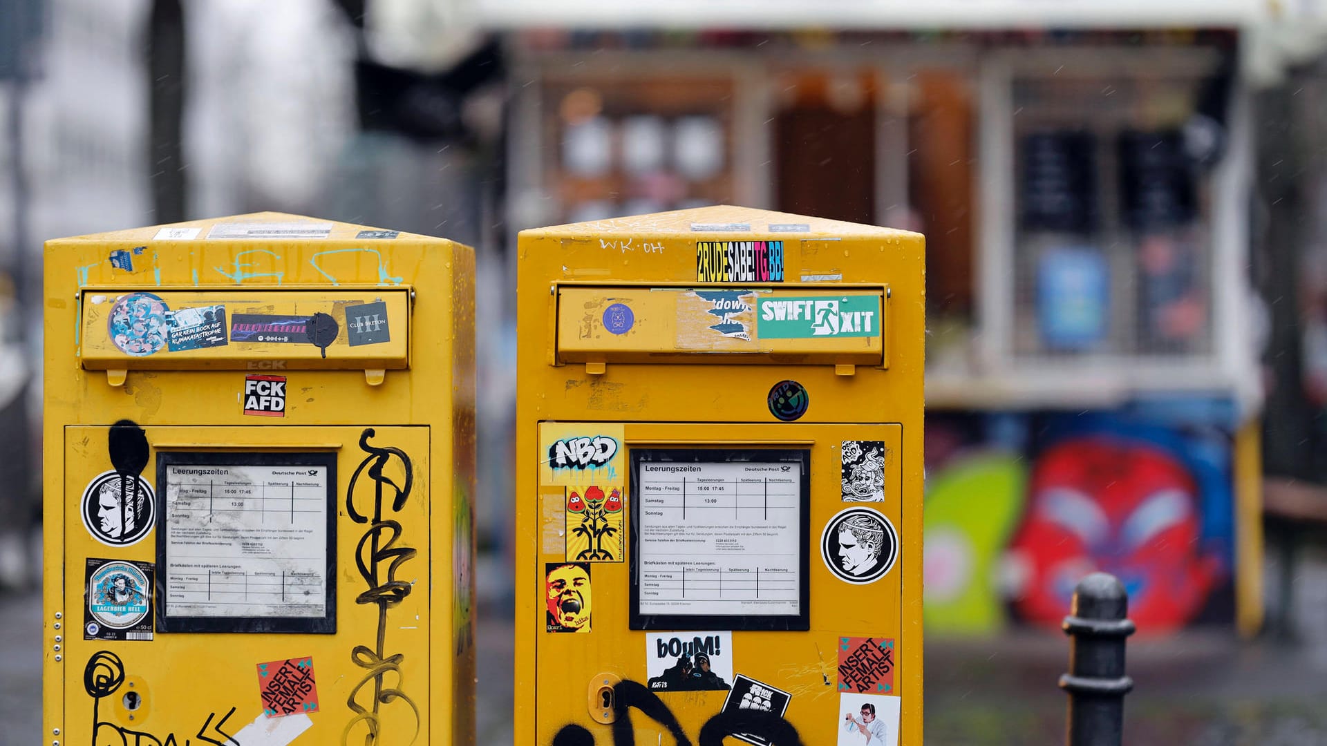 Briefkästen (Symbolbild): Die Polizei Mittelfranken warnt vor gefährlichen Postsendungen. Briefkästen (Symbolbild): Die Polizei Mittelfranken warnt vor gefährlichen Postsendungen.
