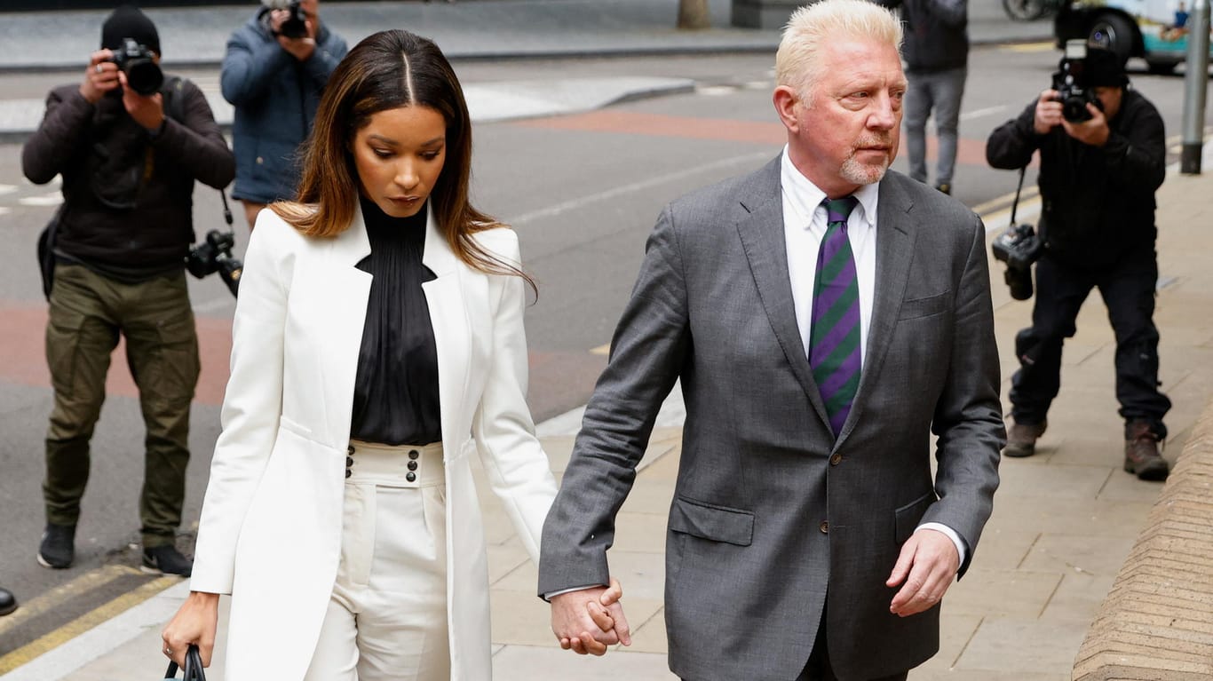 29. April 2022: Becker mit seiner Partnerin Lilian de Carvalho Monteiro bei der Ankunft am Southwark Crown Court in London, wenig später folgte der Urteilsspruch.