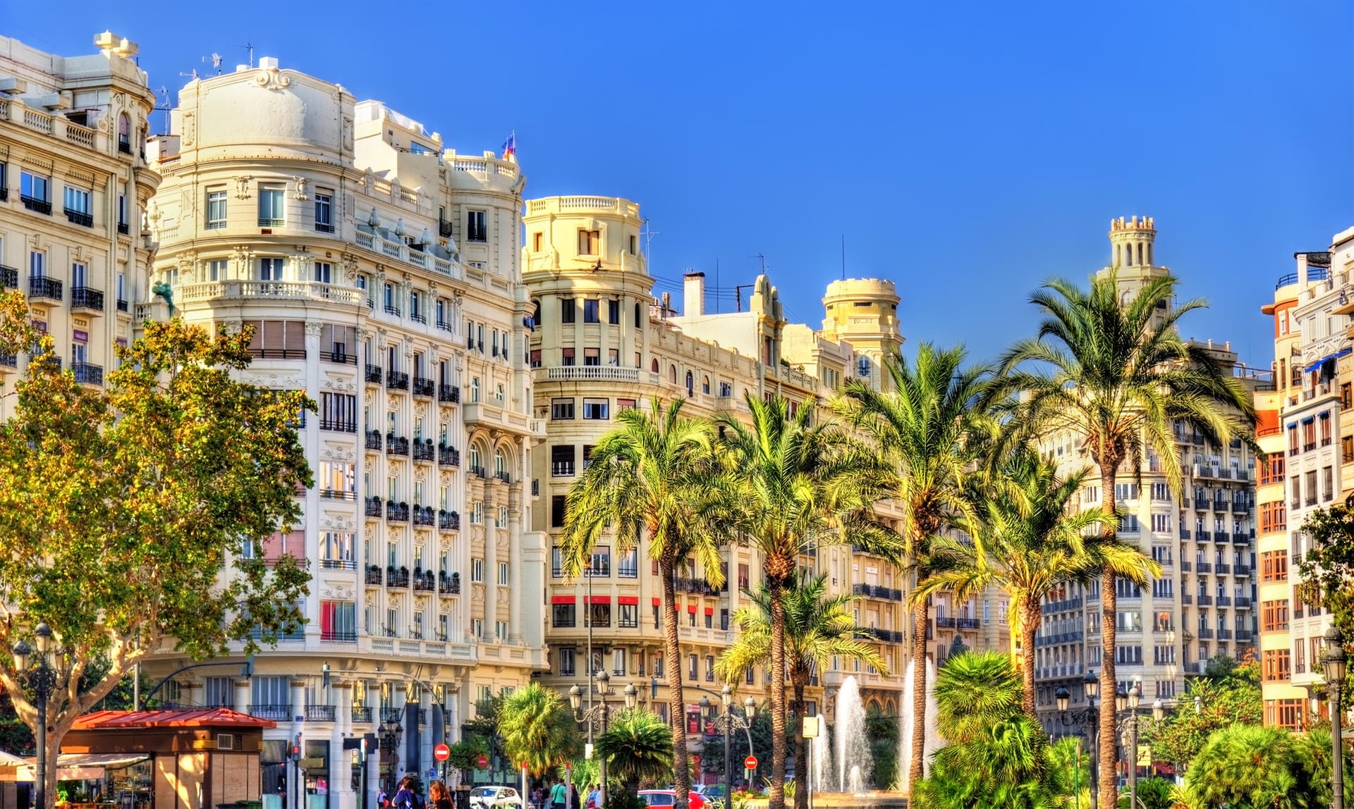 Platz 6: Valencia hat als spanische Küstenstadt eine Durchschnittstemperatur von 20 Grad.