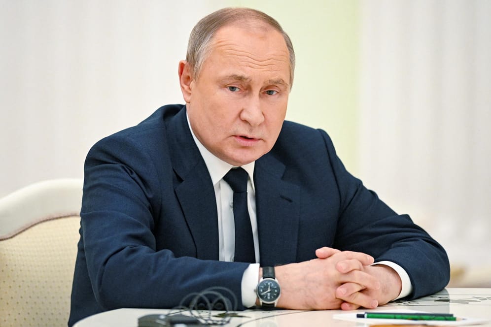 Wladimir Putin: Der russische Präsident warnt den Westen vor weiteren Waffenlieferungen an die Ukraine.