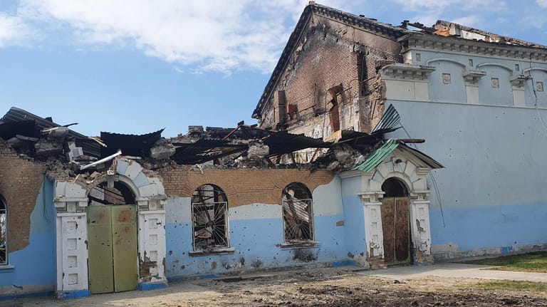 Ein zerstörtes Haus in Irpin: Wochenlang leistete die ukrainische Armee in dem Vorort von Kiew erbitterten Widerstand.