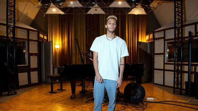 Malik Harris wird Deutschland mit seinem Song "Rockstars" beim Finale des Eurovision Song Contest in Turin vertreten.